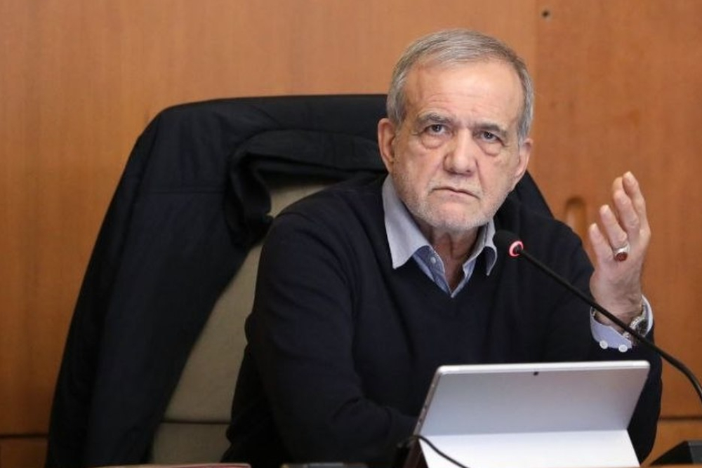 پزشکیان: 20 هزار مگاوات کسری برق داشتیم؛ امروز مانع قطعی گاز و برق شدیم