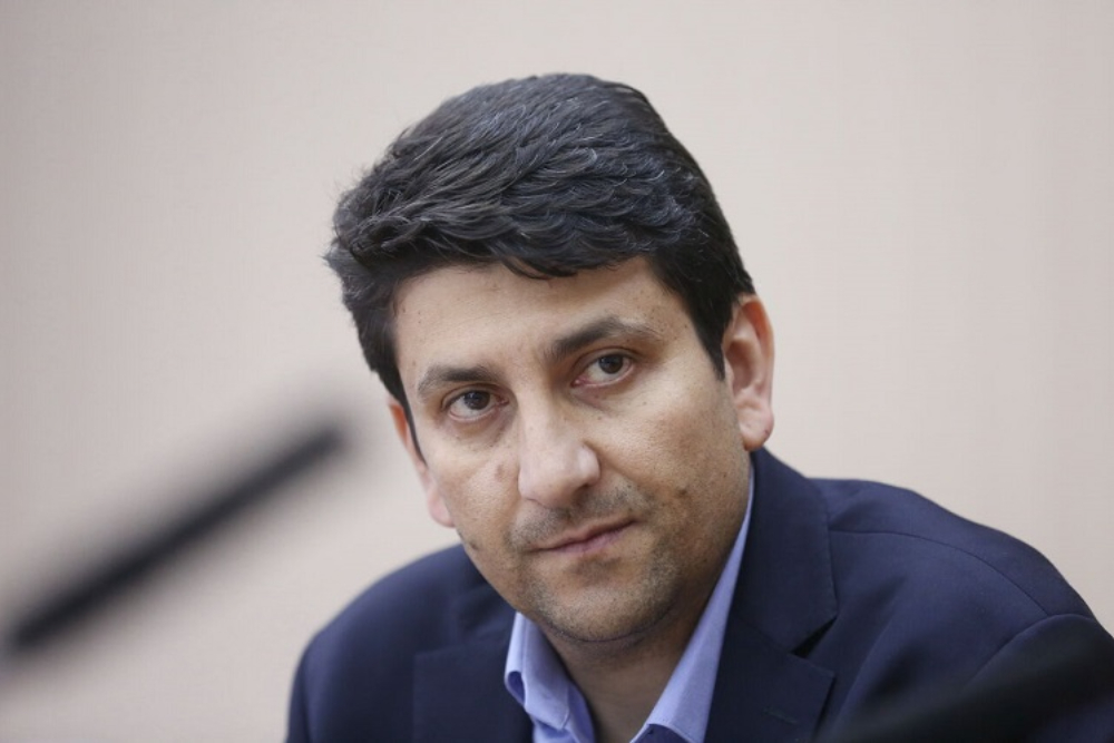 وزیر ارتباطات: بازگشت اینترنت به شرایط پایدار اولویت اصلی است+ فیلم