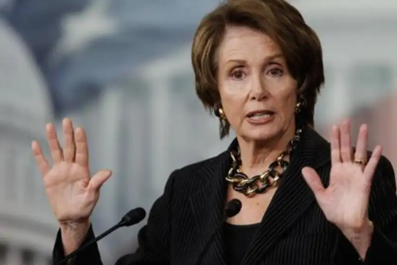 مخالفت پلوسی با اقدام نظامی علیه ایران؛ به‌جای جنگ به‌دنبال تضعیف اقتصاد ایران باشید