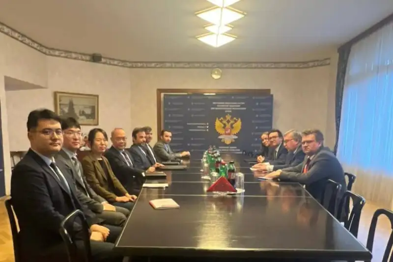 رایزنی سه‌جانبه ایران، روسیه و چین درباره برنامه هسته‌ای در وین