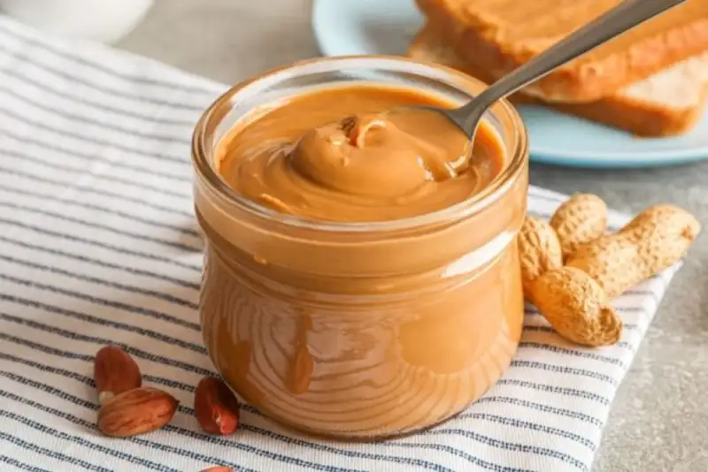 آیا مصرف کره بادام‌زمینی مفید است؟