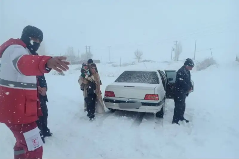 اعلام آخرین وضعیت محورهای مازندران؛ کدام جاده‌ها لغزنده است؟