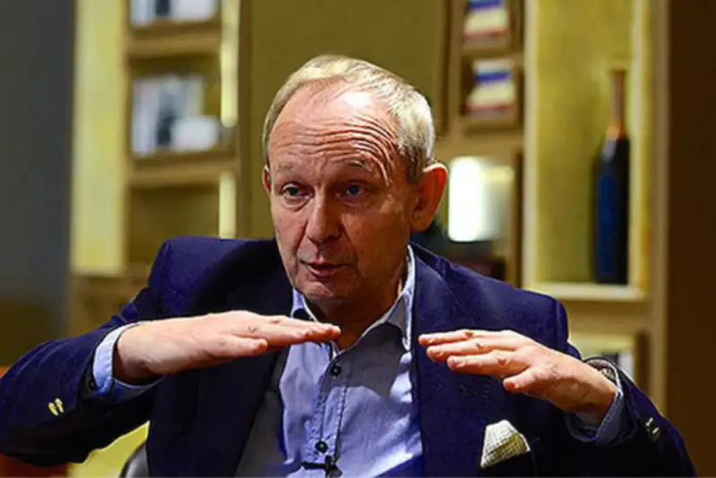 یک تحلیلگر انگلیسی: ناوگان آمریکا در برابر ایران آسیب‌پذیر است