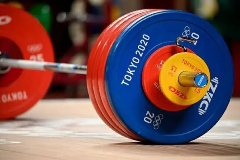 سپاهان قهرمان لیگ وزنه‌برداری شد