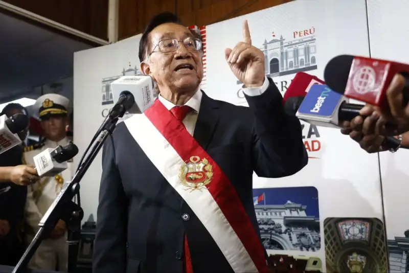 هشتمین رئیس‌جمهور موقت پرو در 10 سال گذشته انتخاب شد