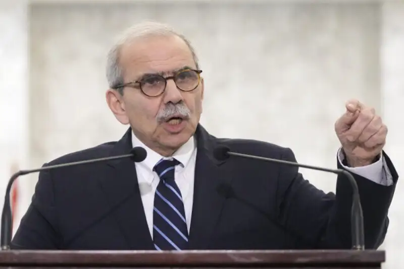 ساختار طایفه‌ای قدرت در لبنان صدای نخست‌وزیر را درآورد