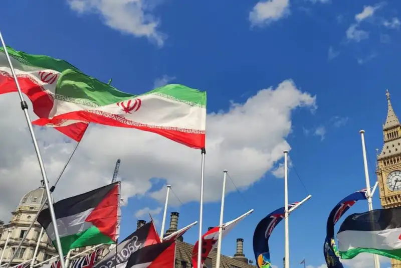 طومار ایرانیان خارج از کشور برای توقف فشار حداکثری و تحریم‌ها