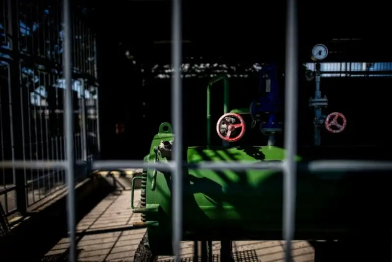 واکنش اوکراین به تهدید مجارستان و اسلواکی برای قطع برق