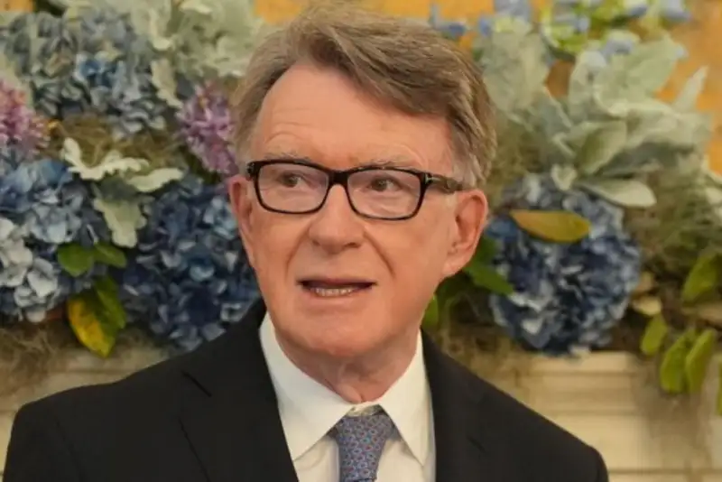 بازداشت سفیر پیشین انگلیس در آمریکا در ارتباط با پرونده اپستین