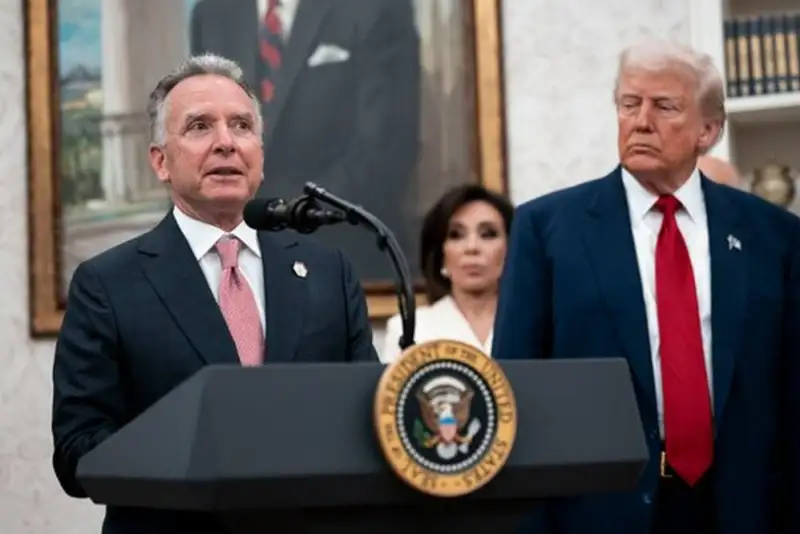 گاردین: ترامپ تصمیم درباره ایران را بر اساس ارزیابی ویتکاف و کوشنر می‌گیرد