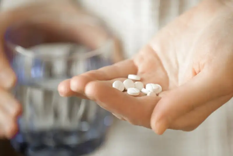 کدام داروها با داروهای فشارخون تداخل دارند؟