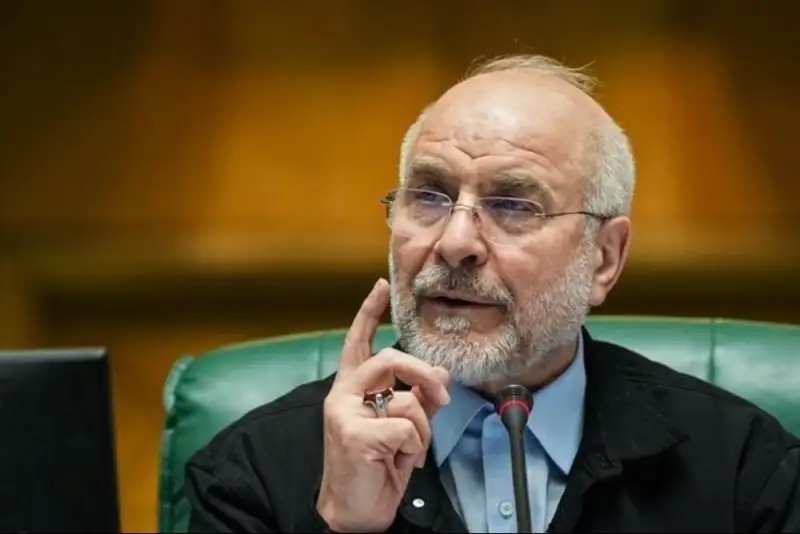 قالیباف: ریشه مشکلات کشور  قوه چهارم است