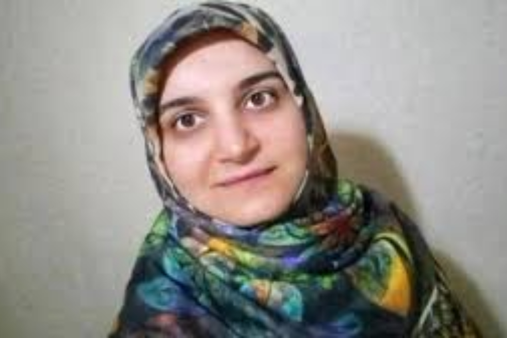 مهدیه اسفندیاری به 4 سال حبس محکوم شد