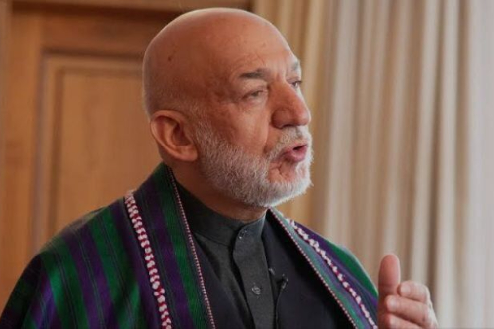 حامد کرزی : مردم افغانستان با شجاعت در برابر پاکستان ایستادگی می کنند