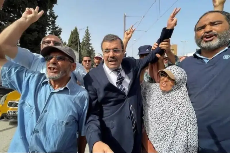 زندان 24 ساله؛ مجازات نخست‌وزیر سابق تونس