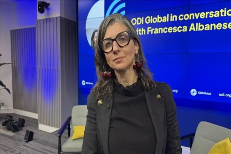 ماجرای شکایت خانواده آلبانیز از دولت ترامپ چیست ؟