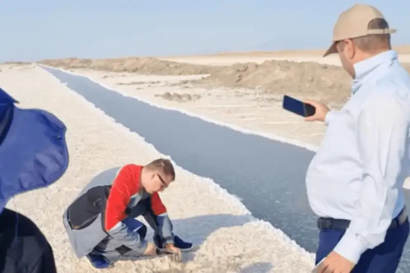 برگ برنده ایران در قم فاش شد/کشف منابع جدید در دریاچه نمک