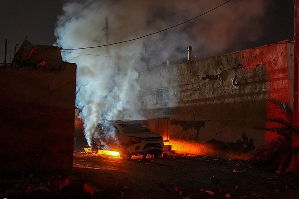 ادامه بی وقفه وعده صادق 4/ پاسخ موشکی و پهپادی ایران به تجاوز آمریکا و رژیم صهیونیستی