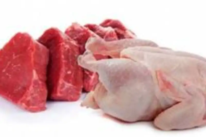 عرضه گسترده مرغ، گوشت، برنج  و آرد در بازار