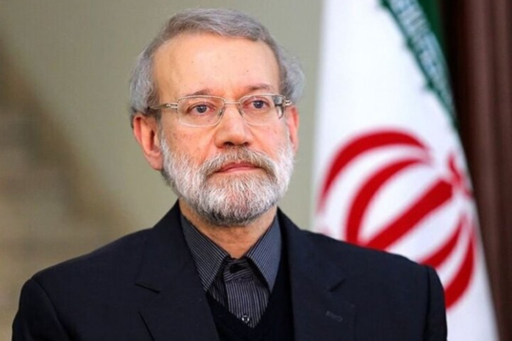 لاریجانی: پایگاه‌های نظامی خاک کشورها نیست، خاک آمریکا است