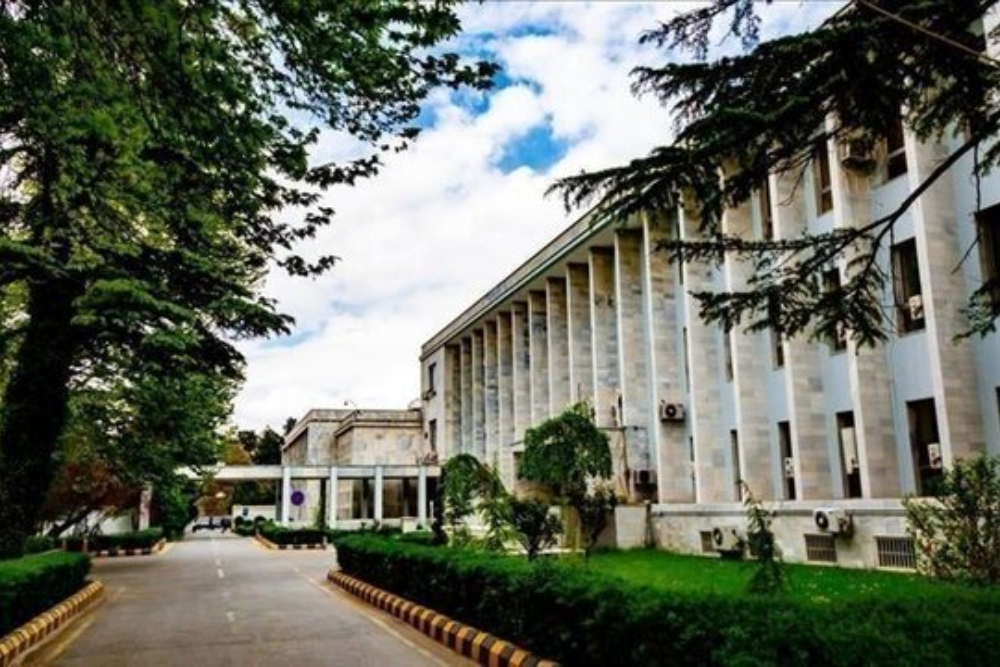 افغانستان درباره تاثیر جنگ علیه ایران روی کل منطقه هشدار داد