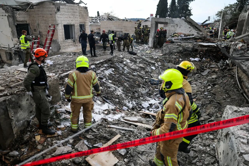 اعتراف رسانه رژیم صهیونیستی: سر جنگی موشک ایرانی نیم تن بود