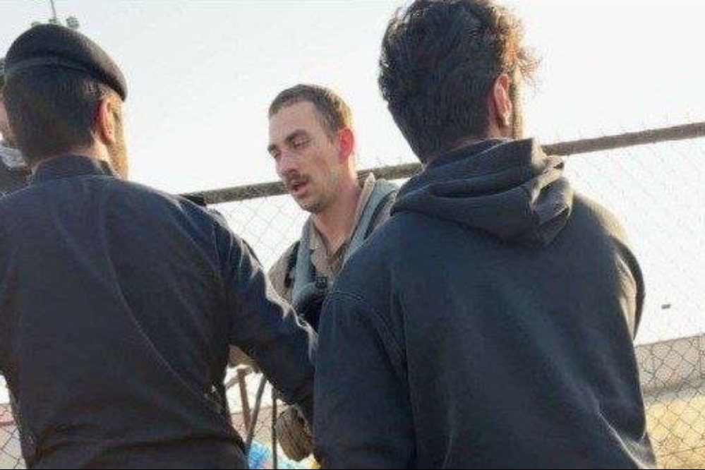 سقوط جنگنده آمریکایی در کویت + فیلم سقوط