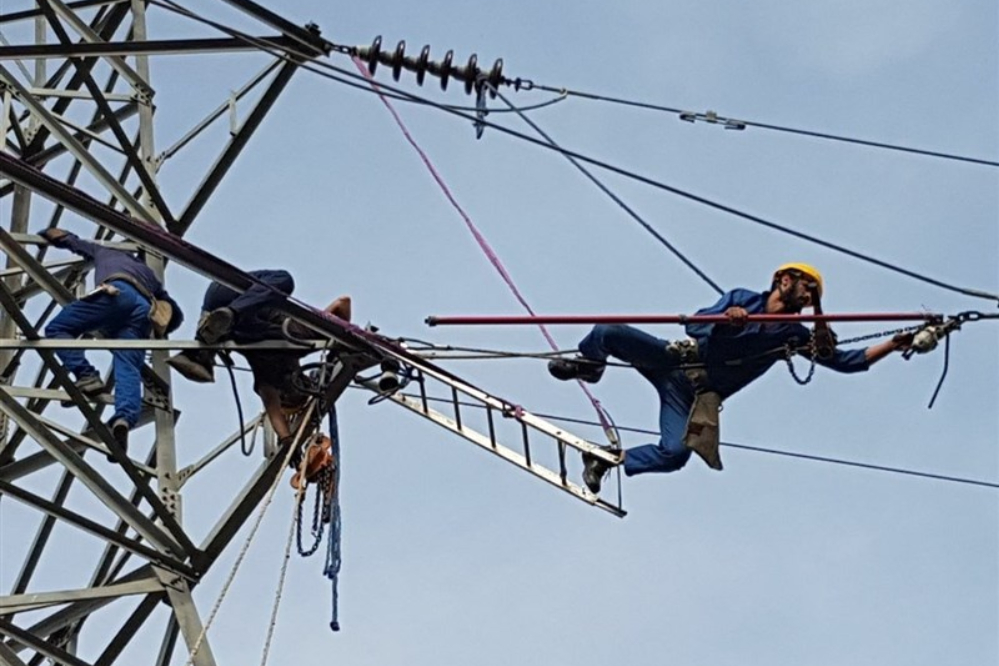 ثبت رکوردهای جدید در وصل برق نقاط آسیب دیده تهران