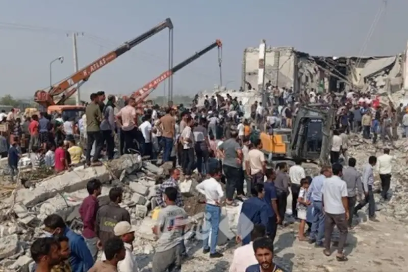 آخرین آمارشهدای حمله موشکی به دبستان دخترانه میناب/اعلام اسامی57 دانش‌آموز شهید+زمان تشییع