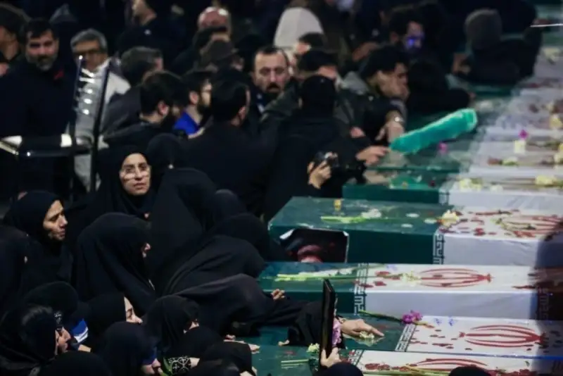 اسامی 10 شهید جنایت تروریستی آمریکایی صهیونیستی در همدان قطعی شد+ اسامی