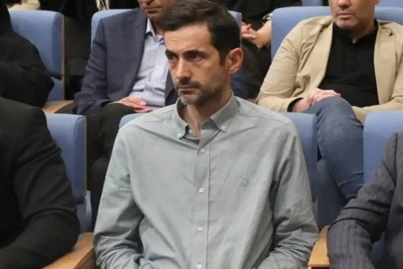 اغلب ساختمان‌های نظامی که مورد حمله قرار گرفتند، خالی بودند