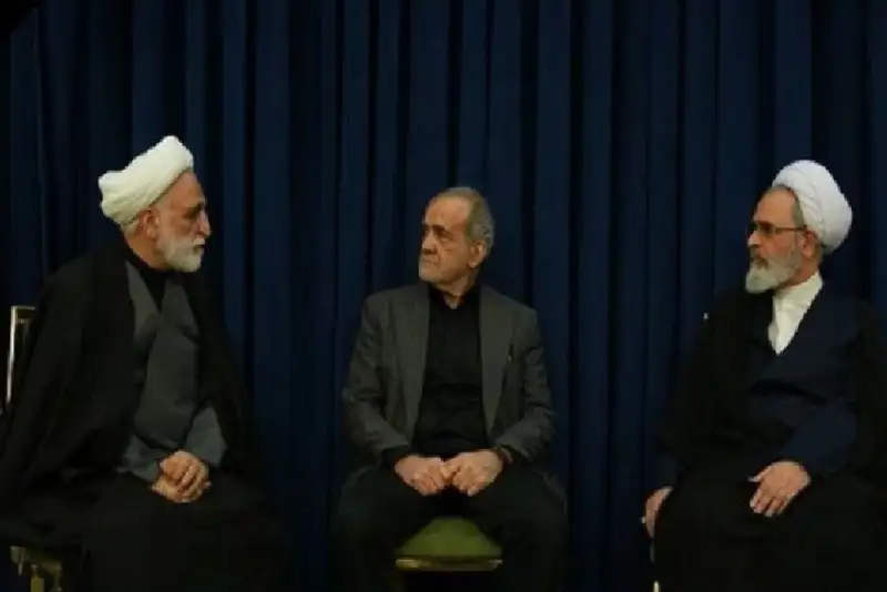 سومین جلسه شورای موقت رهبری برگزار شد