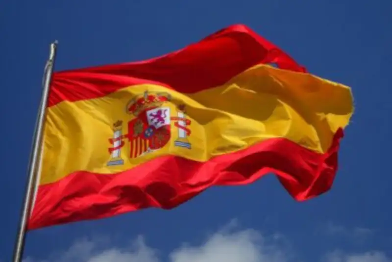 اسپانیا خواستار پایبندی آمریکا به قوانین بین‌المللی شد