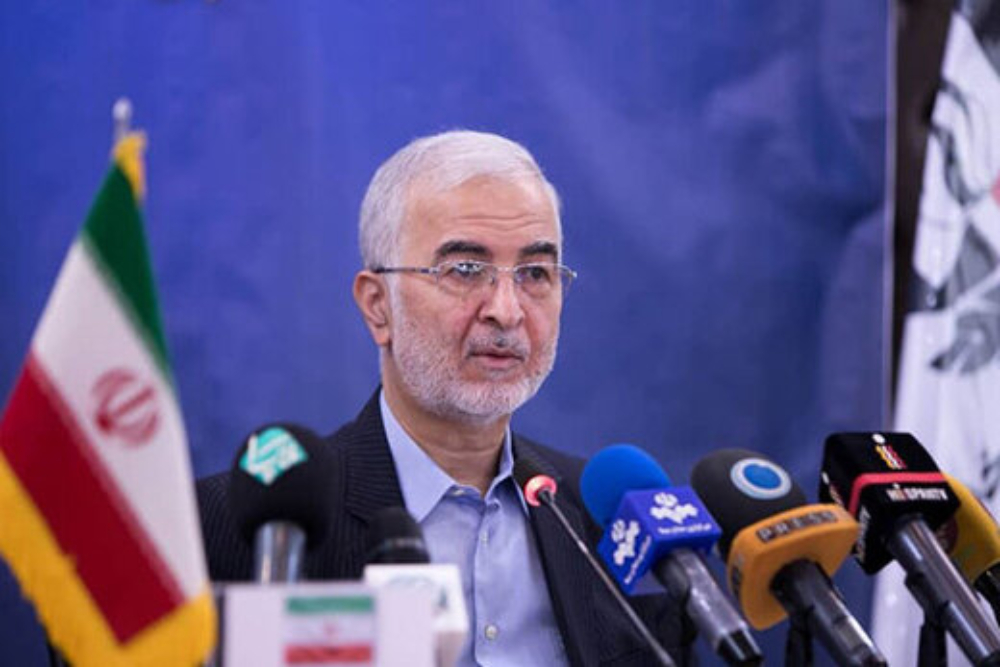 مومنی به استانداران دستور داد: بر نحوه خدمات‌رسانی به مردم نظارت میدانی داشته باشید