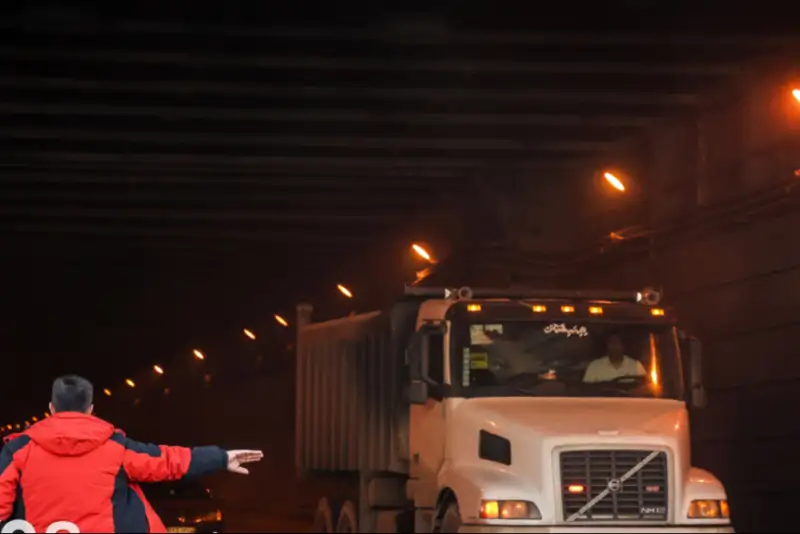 حمله هوایی به آزادراه خرم‌آباد-بروجرد؛ مسیر مسدود شد