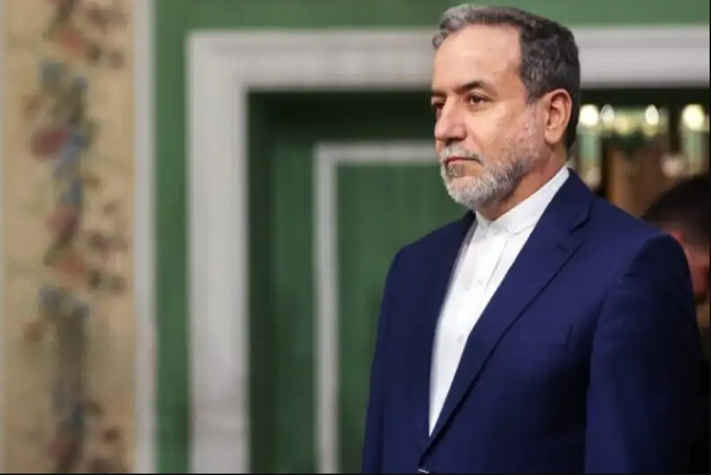 Reaction of Iran’s FM to the Sinking of the Dena Corvette