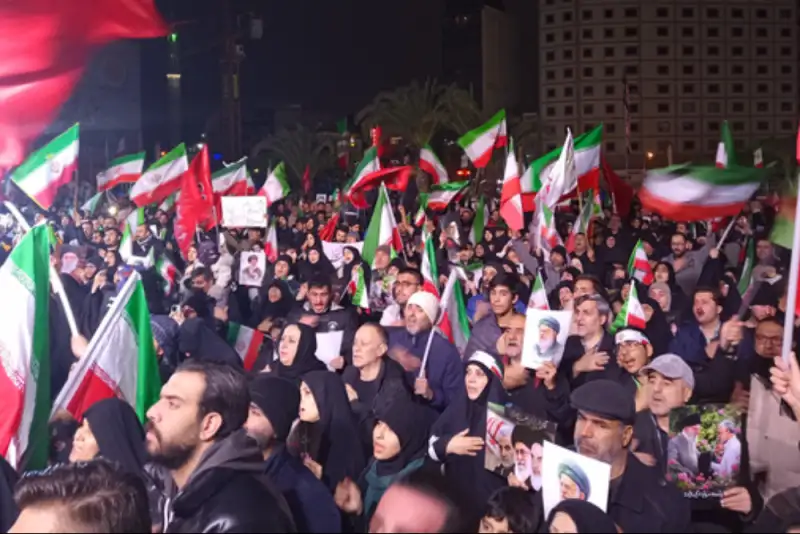 قدردانی عارف از مردم همیشه در صحنه