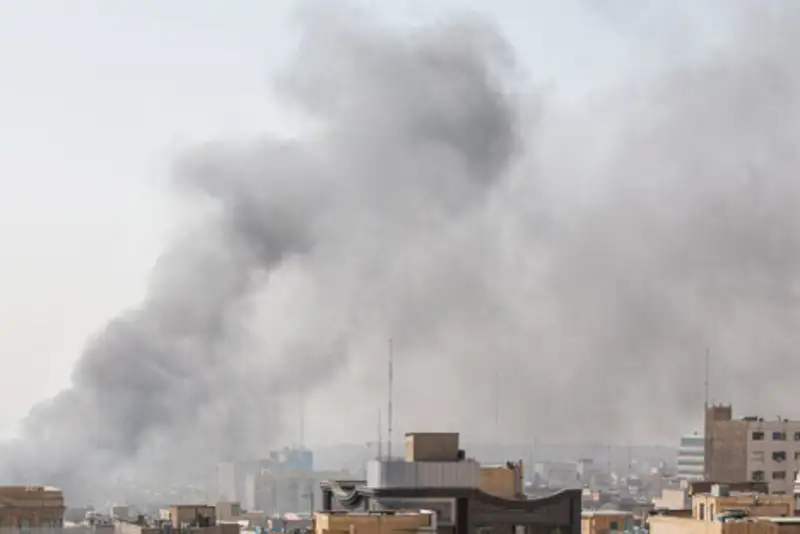 موقع حملات هوایی چگونه جان خود را نجات دهیم؟