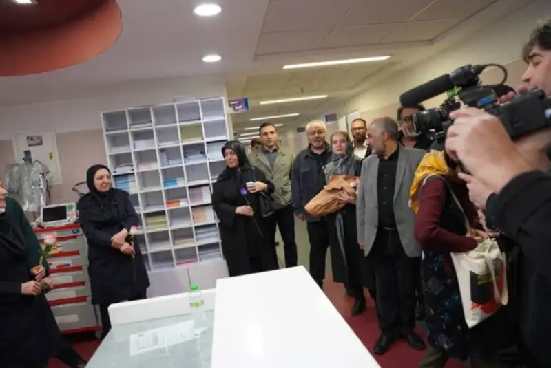 قدردانی رئیس هیات رئیسه خانه سینما از کادر درمان