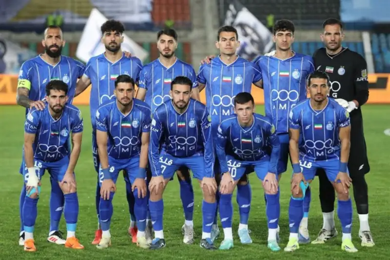 برنامه اختصاصی کادر فنی استقلال به بازیکنان