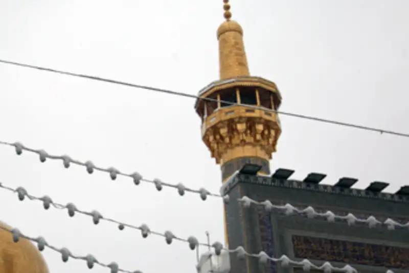 بارش برف زمستانی هوای کلانشهر مشهد را پاک کرد