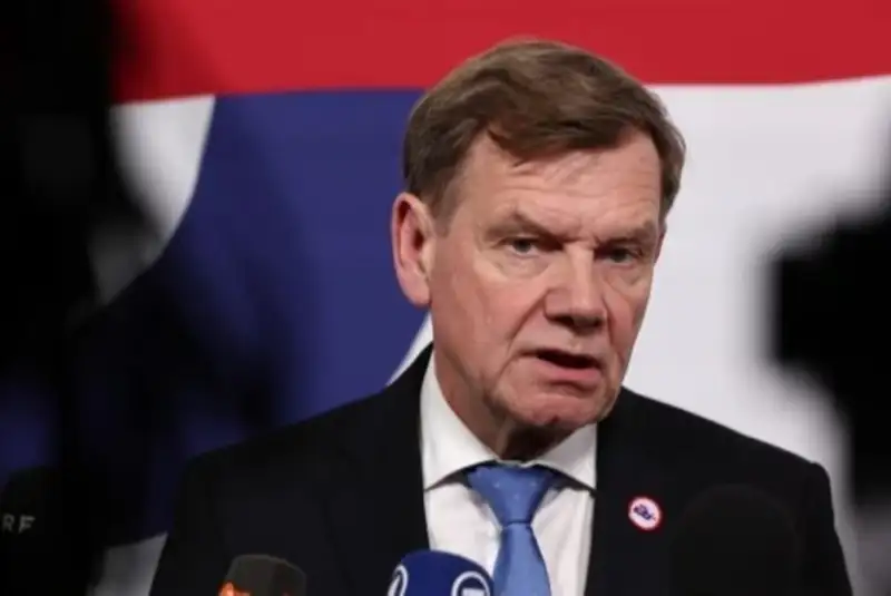 برلین: آمریکا برای یک راه‌حل دیپلماتیک آماده است؛ اما ایران نه