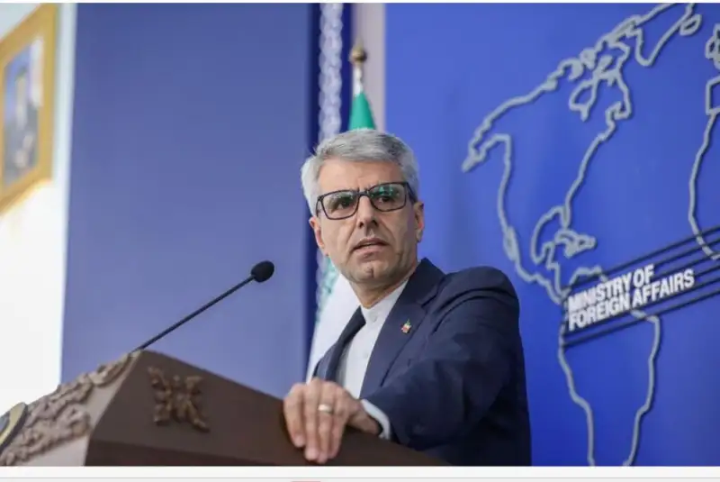 بقائی: اکنون که لبنان مقاومت می‌کند، ناگهان به یاد «حقوق بین‌الملل» افتاده‌اند!