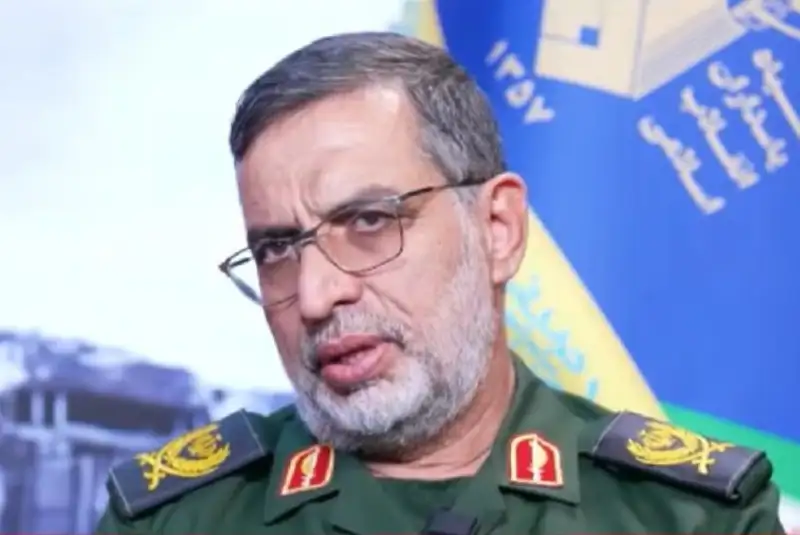 تکذیب عبور کشتی نفتی با اسکورت آمریکا