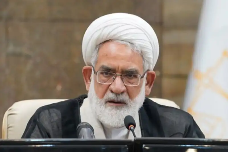 نظارت مستمر بر محاکم طی ایام جنگ تحمیلی ضروری است