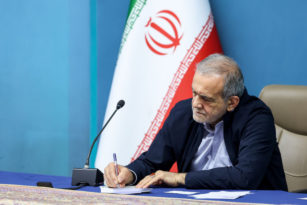 پزشکیان از مردم برای حضور پرشور در راهپیمایی روز قدس دعوت کرد