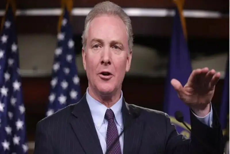 سناتور آمریکایی: پول بیشتری برای جنگ با ایران نمی‌دهیم