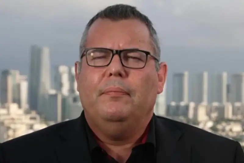 مقام اطلاعاتی اسراییل: حمله به خارک تنش را در سراسر خلیج فارس تشدید می کند