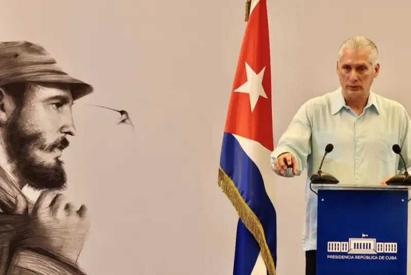 کوبا از آغاز مذاکرات با آمریکا  خبر داد