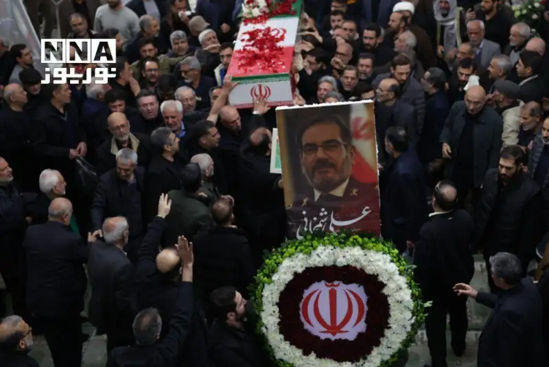 ناخدای امنیت ایران در ساحل ابدیت آرام گرفت؛ بدرقه باشکوه دریاسالار شهید علی شمخانی + فیلم